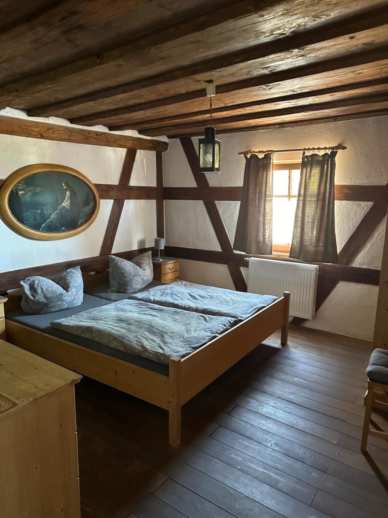 Altstadtpension Цирндорф Экстерьер фото